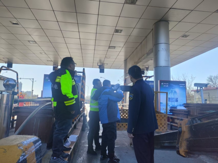 微信图片_20251124151836_34_305 微信图片_20251124151836_34_305